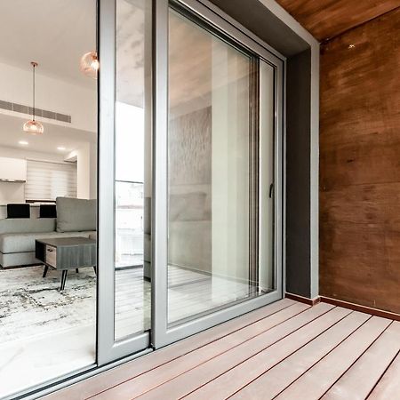 Silver House Boutique Apartment Пафос Екстериор снимка
