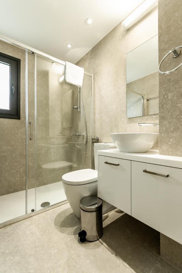 Silver House Boutique Apartment Пафос Екстериор снимка